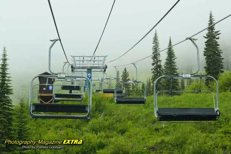 Gondola in Canada In the fog with green.